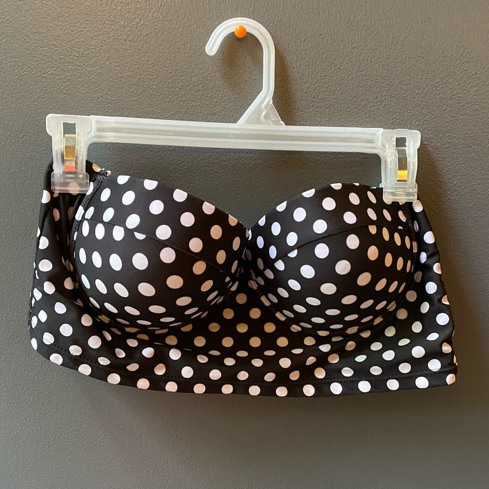 Women’s Strapless Polka Dot Bikini Top